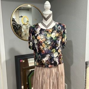 Gorgeous floral blouse